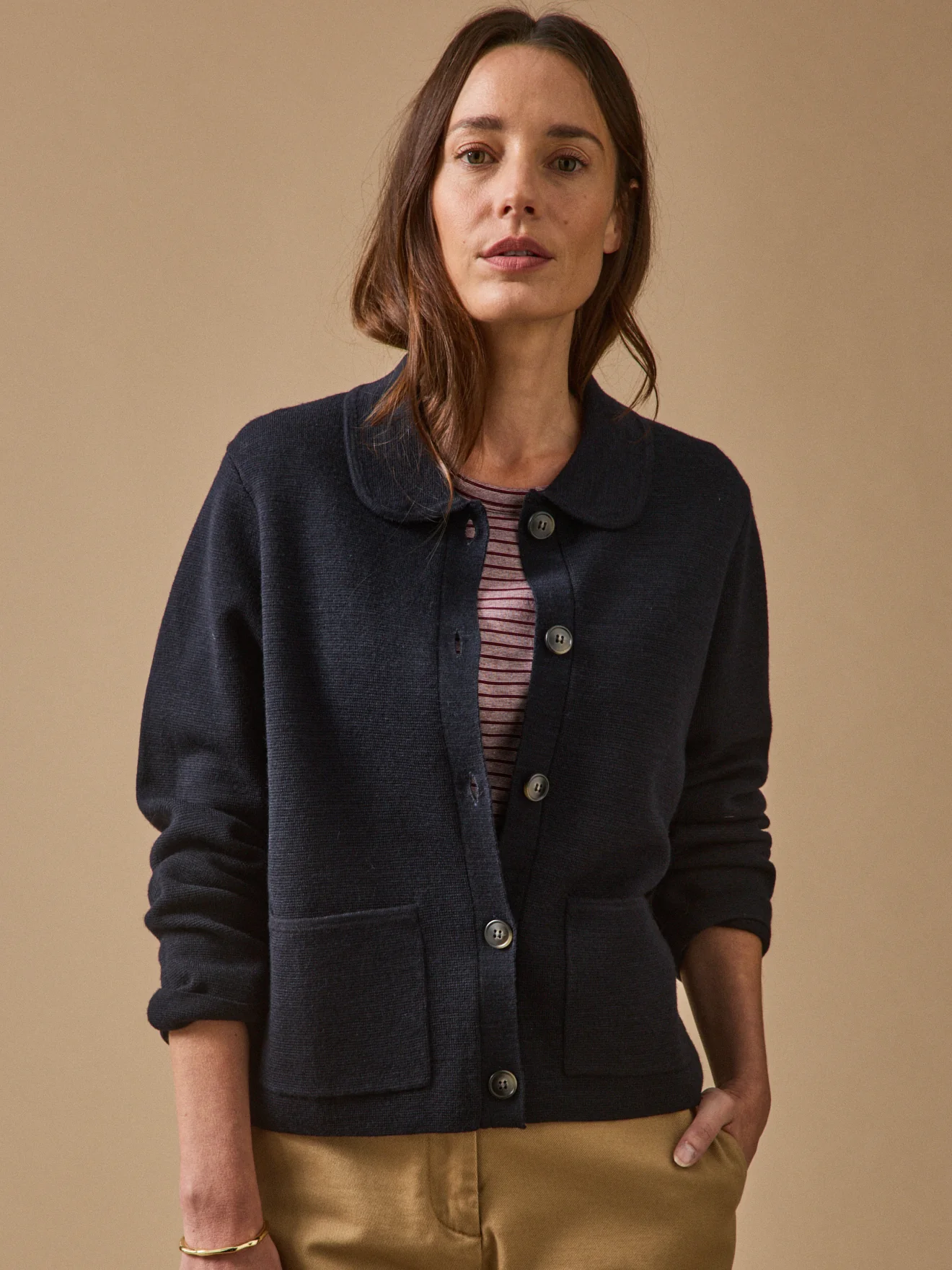 Damen-Cardigan mit Hemdkragen