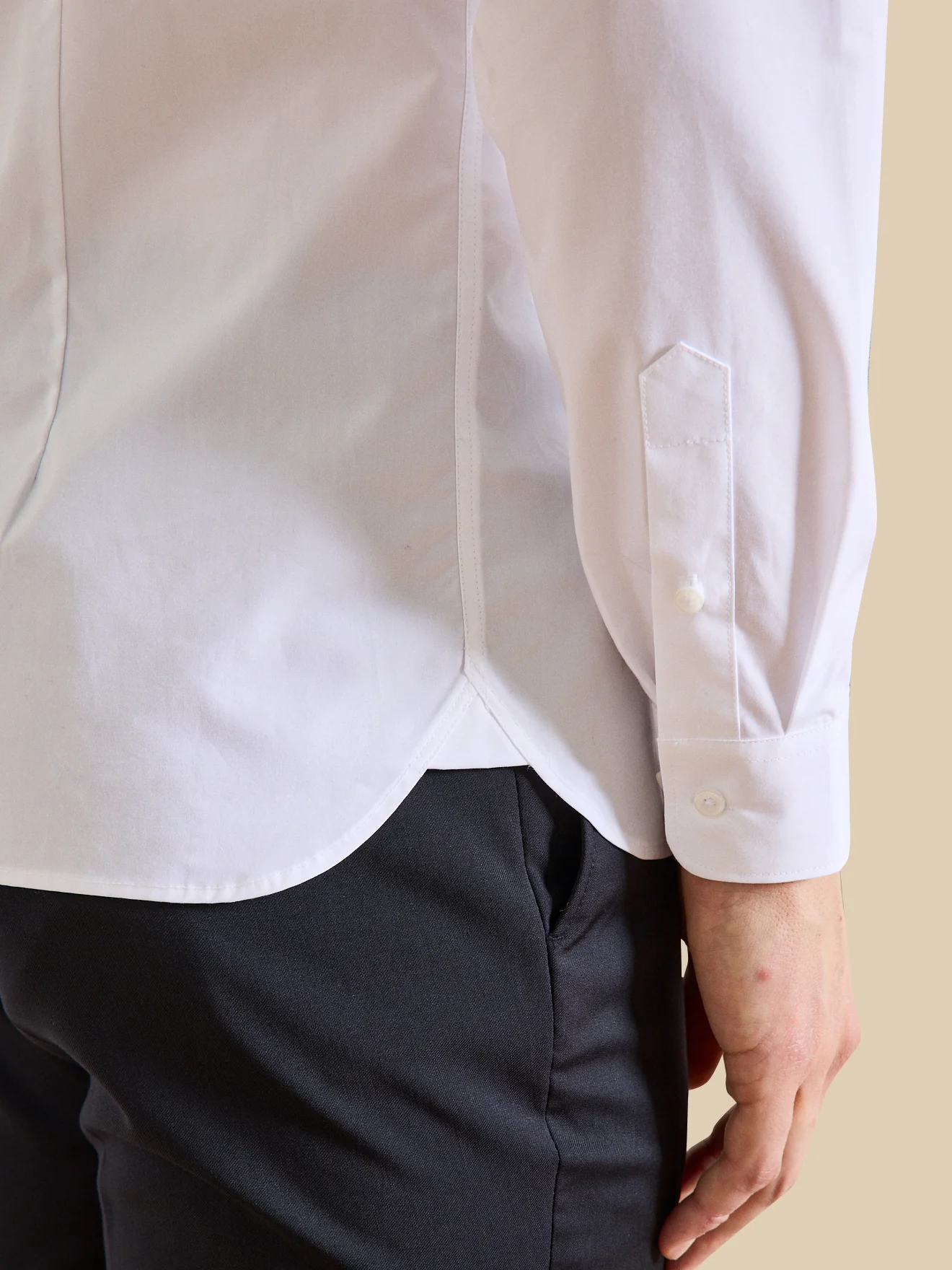 Einfarbiges Herren Slim Fit Hemd aus Easy Care-Popeline - Image 3
