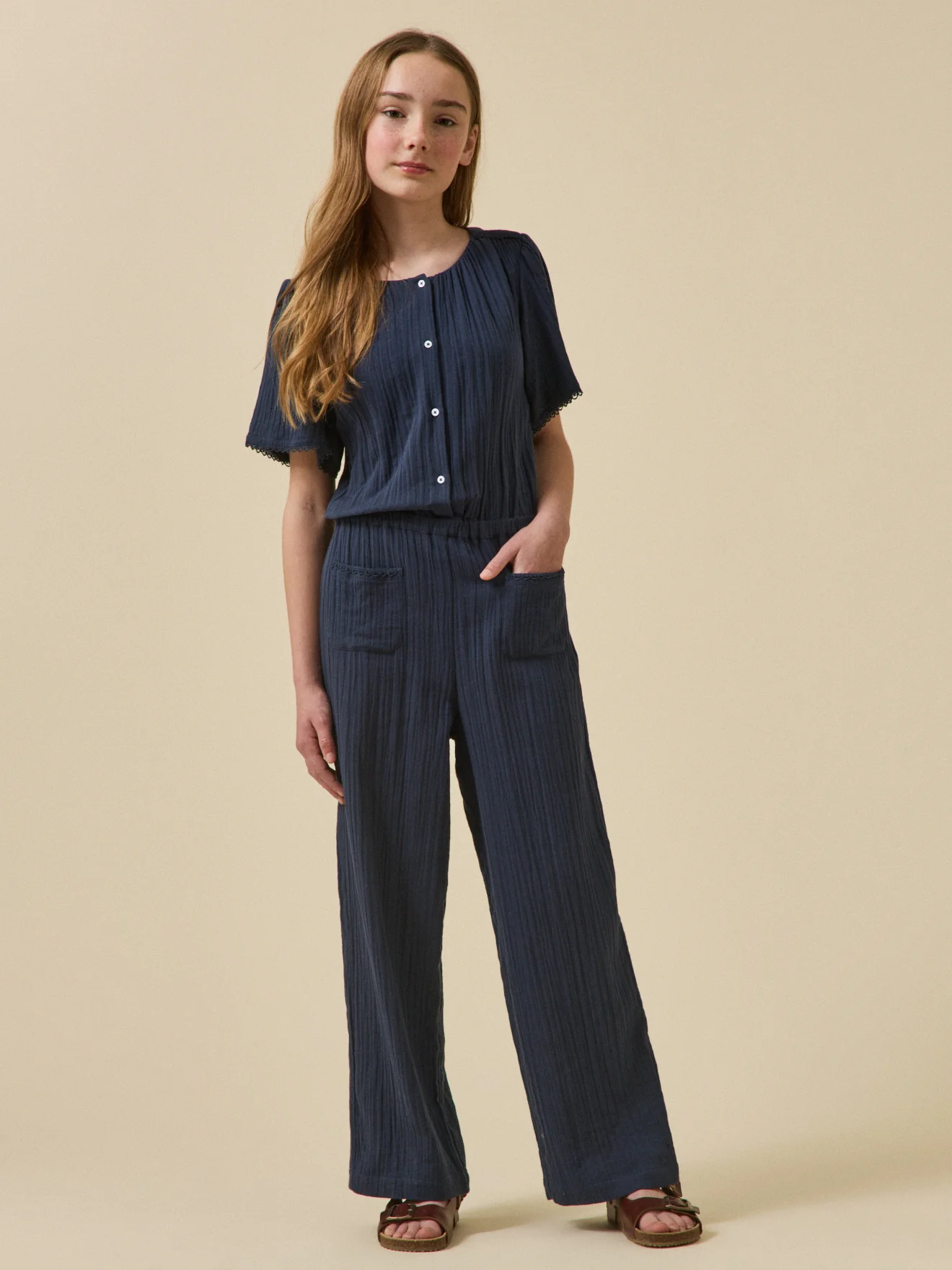 Jumpsuit aus Baumwolllgaze – Kollektion « Junior »