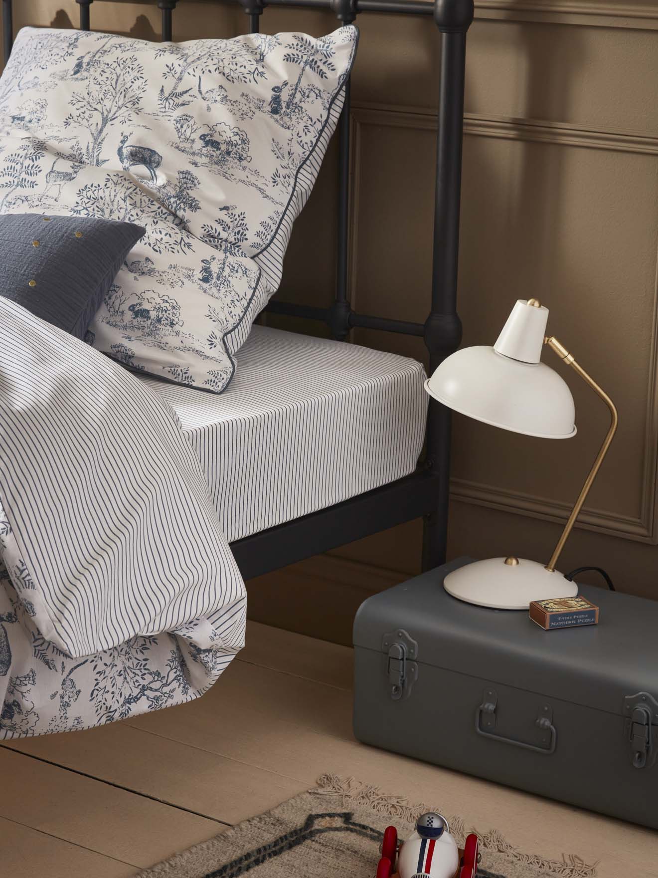 Gestreiftes Spannbettlaken « Esprit petit Jouy » - Image 2