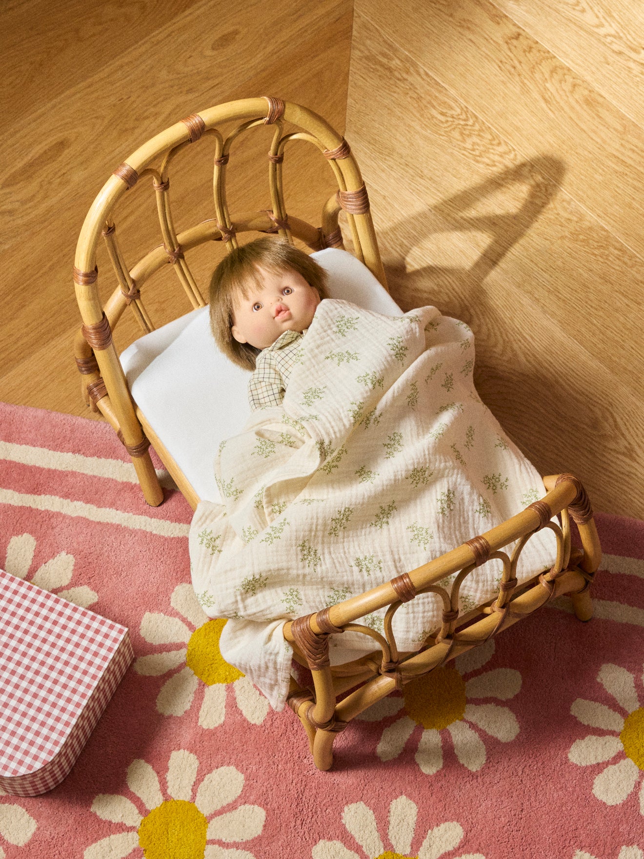 Puppenbett aus Rattan « Céleste » - Image 5