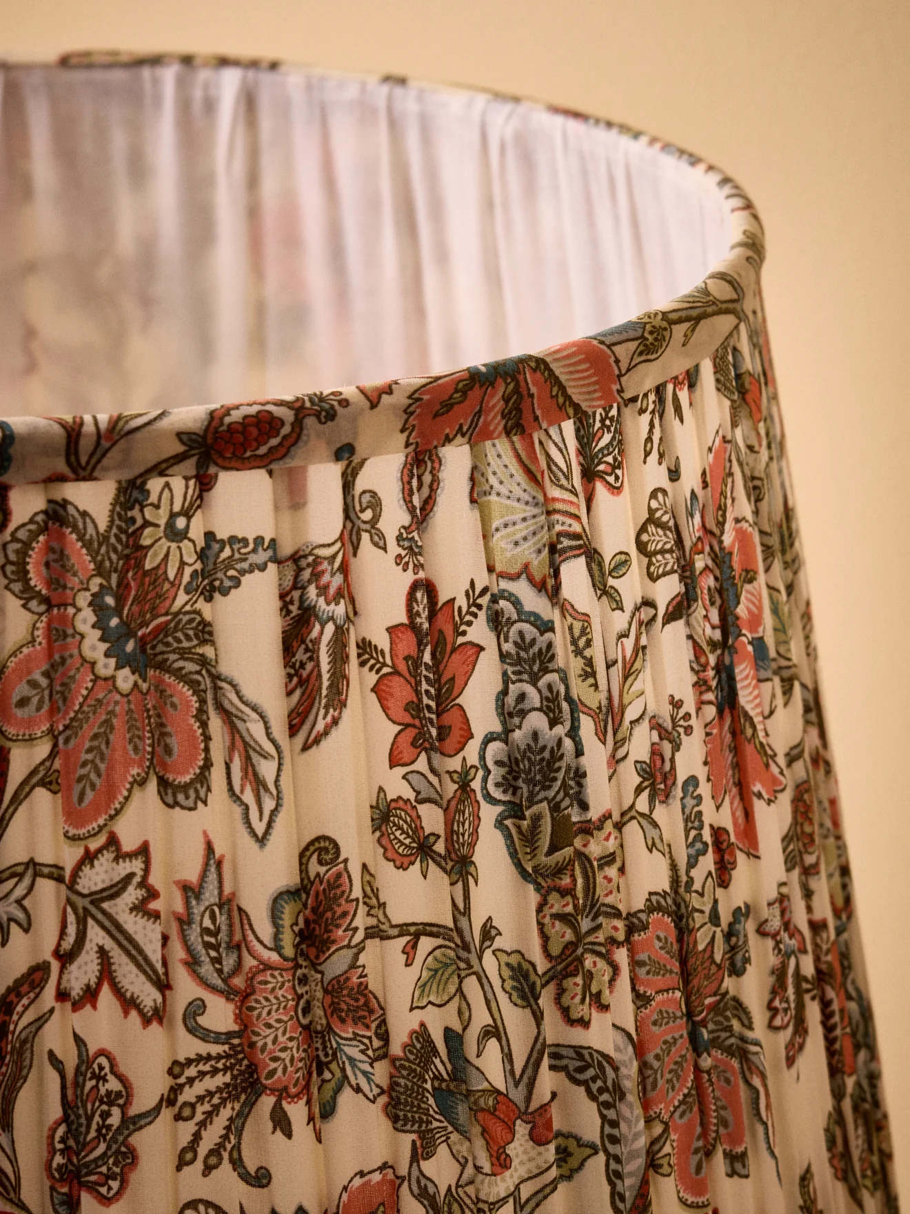 Lampenschirm mit Plissees – kleines Modell mit Persia-Print - Image 4