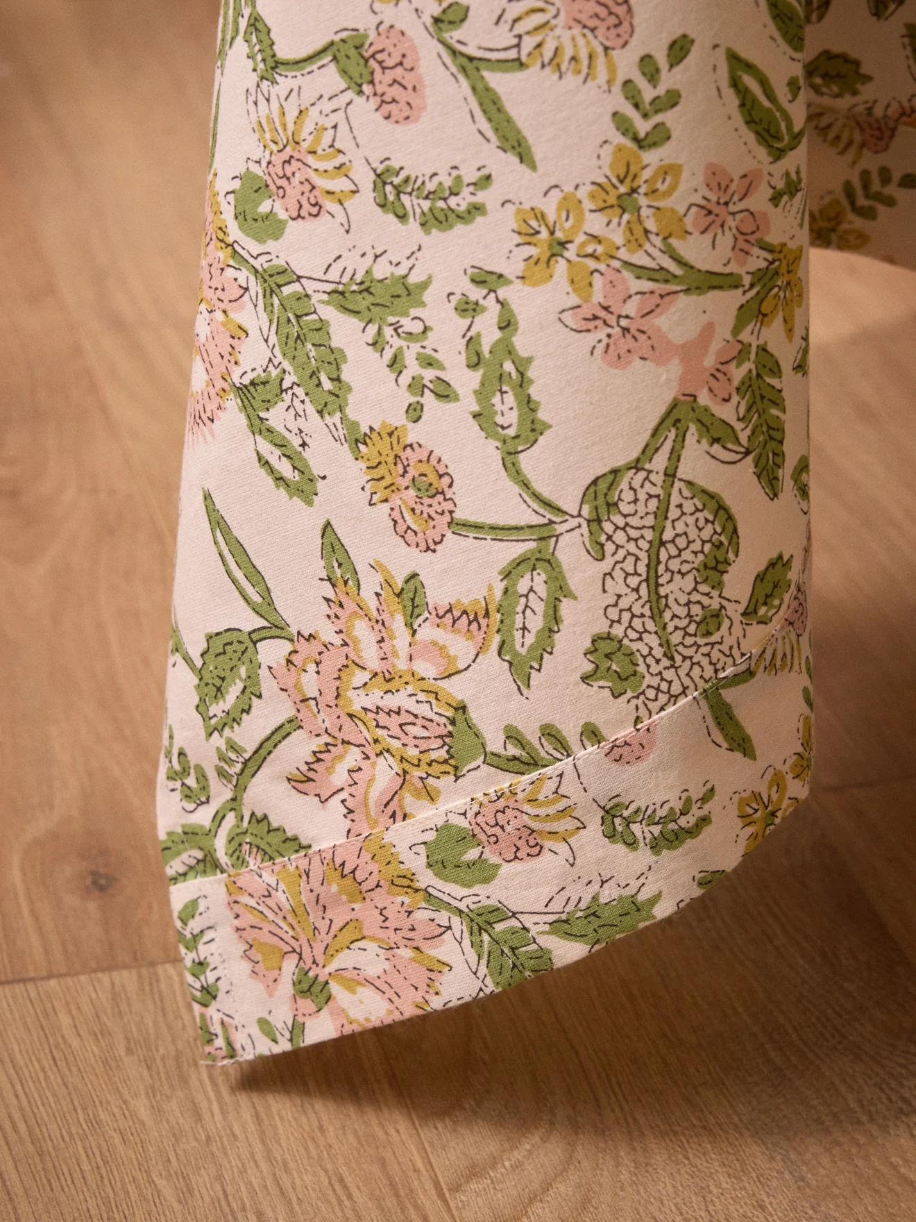 Tischdecke aus Baumwolle mit Sofia-Print - Image 3
