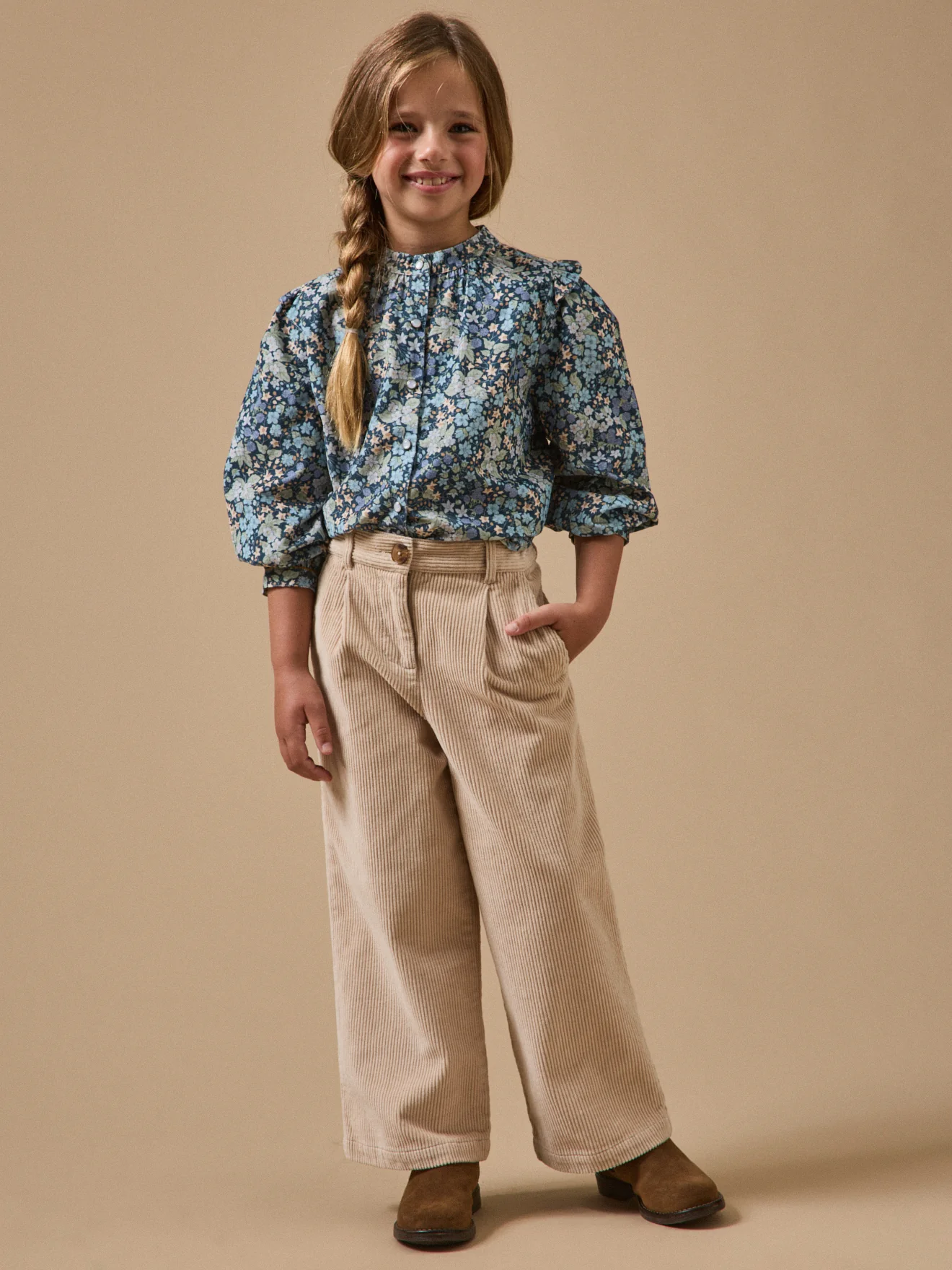 Mädchen-Schlaghose aus Velours - Image 6