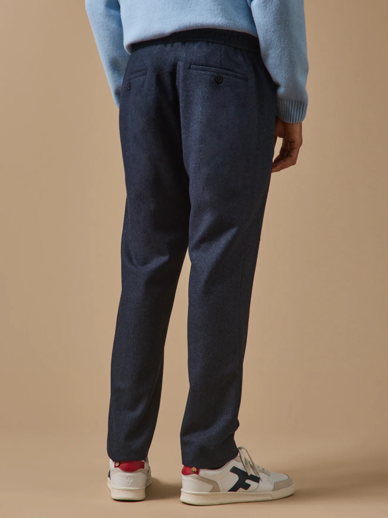 Herrenhose aus Wolltuch mit Elastikbund - Image 2