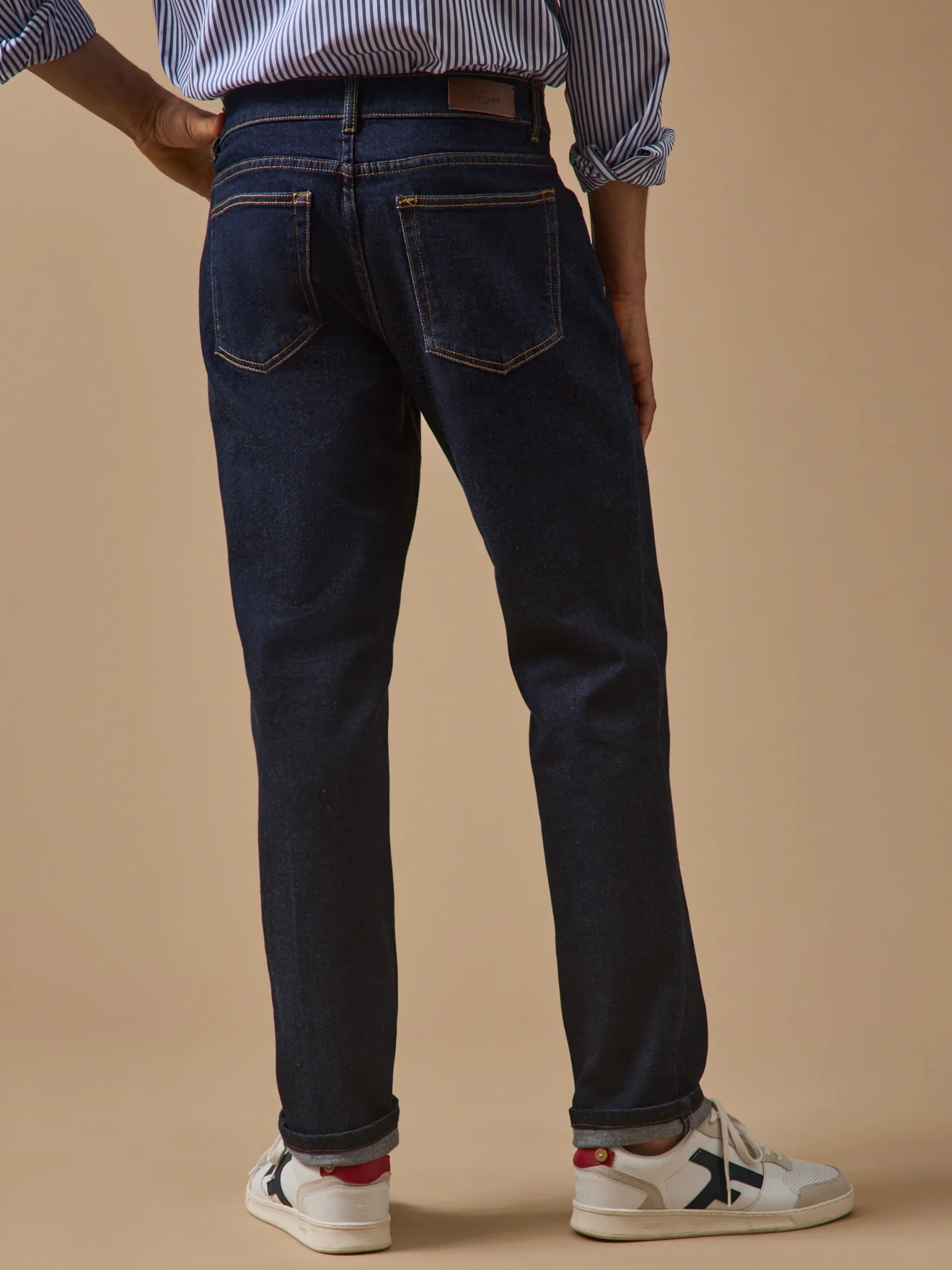 Regular Fit Herren-Jeans aus Bio-Baumwolle - Image 2