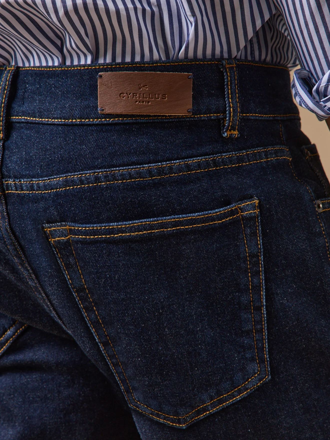 Regular Fit Herren-Jeans aus Bio-Baumwolle - Image 4