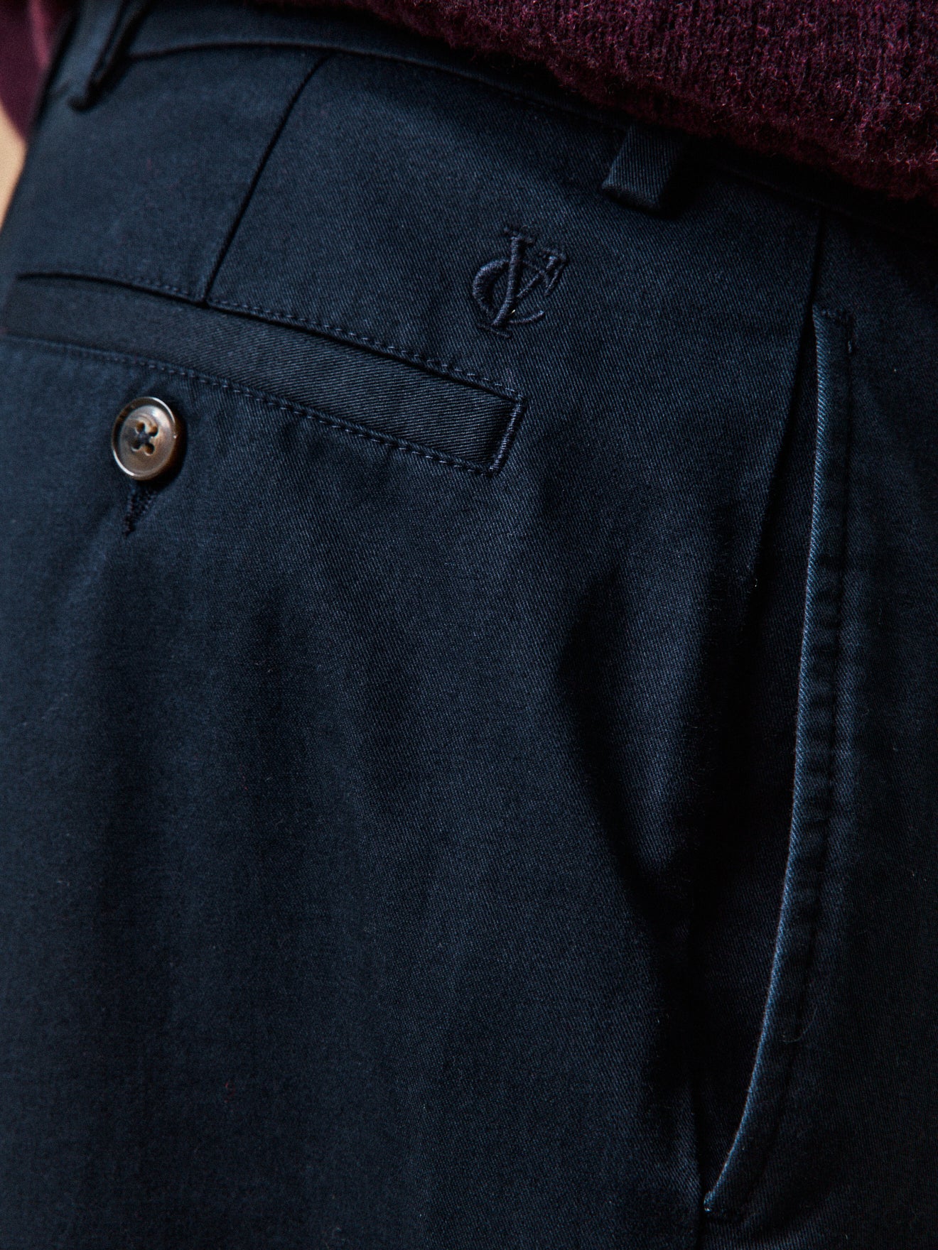 Herren-Chinohose mit weitem Bein - Image 4