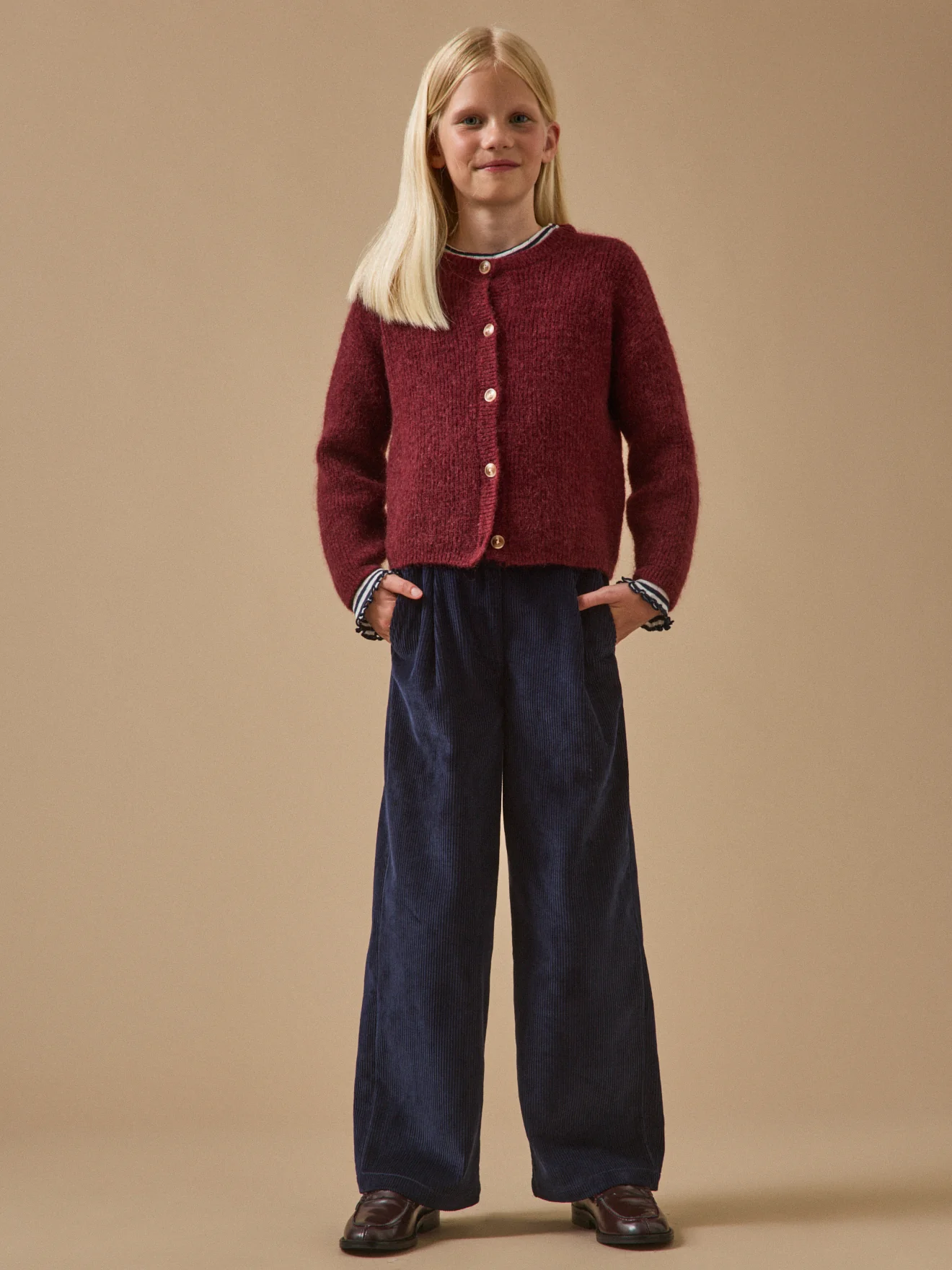 Mädchen-Schlaghose aus Velours - Image 5
