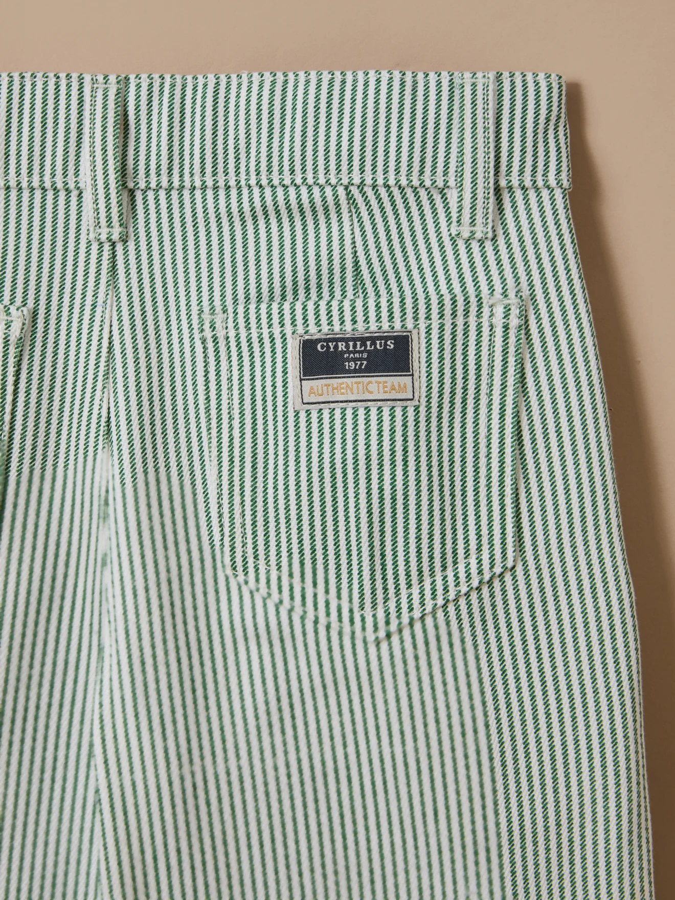 Mädchenhose mit Streifen, weit - Image 7