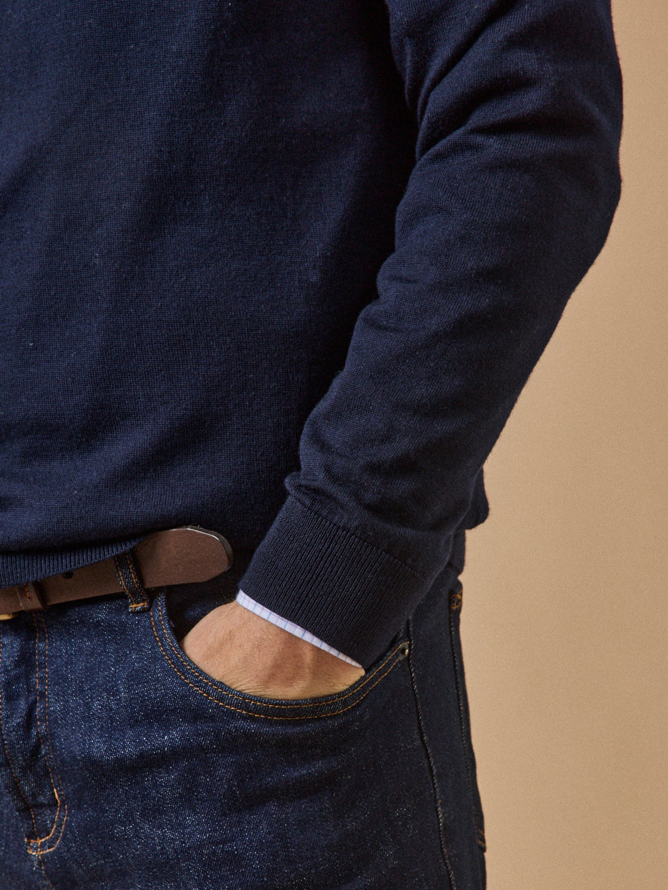 Herrenpullover aus Merinowolle mit rundem Halsausschnitt - Image 3