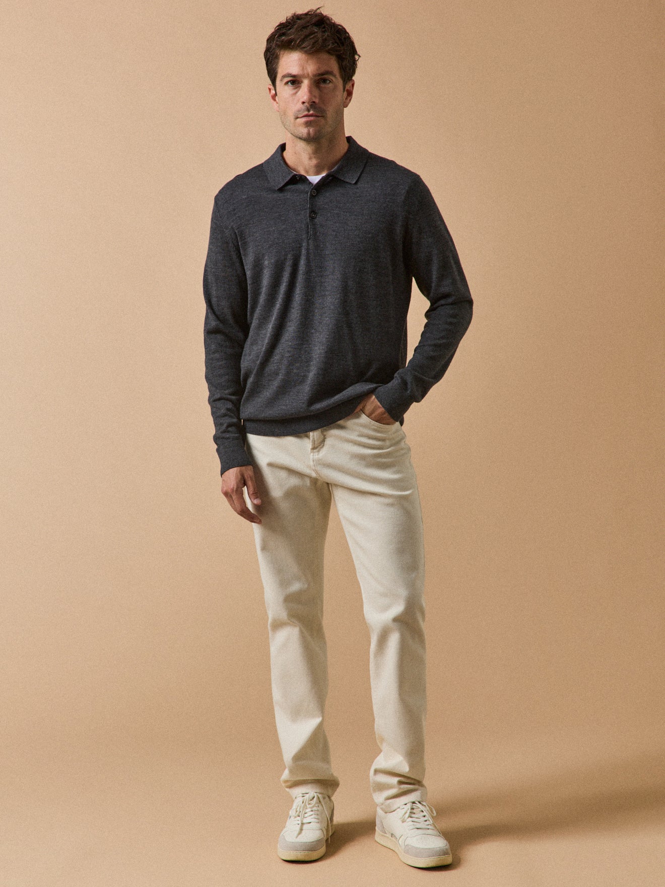 Feinmaschiger Herrenpullover mit Polokragen aus Merinowolle - Image 5