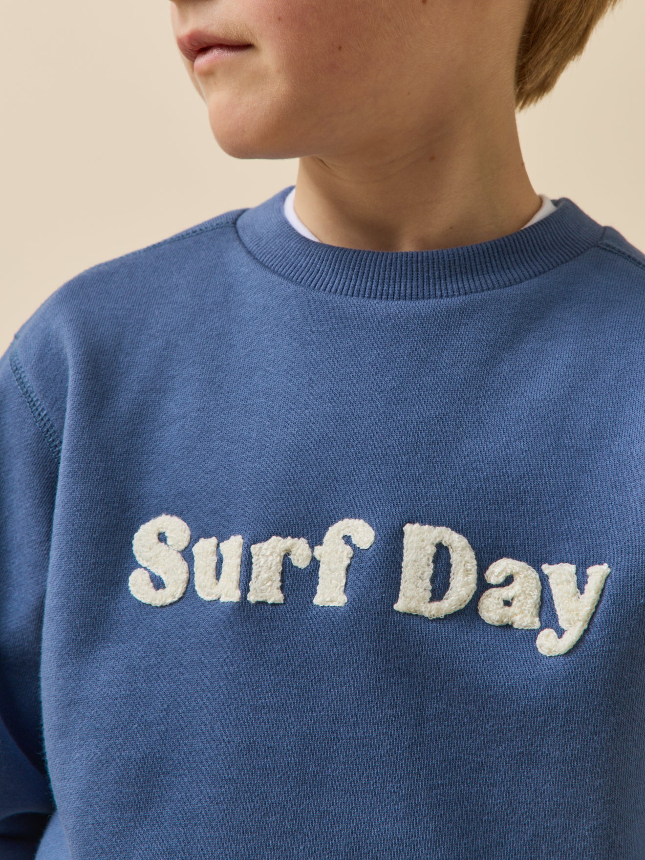 Jungen-Sweatshirt, meliert, mit Schriftzug – Bio-Baumwolle - Image 3