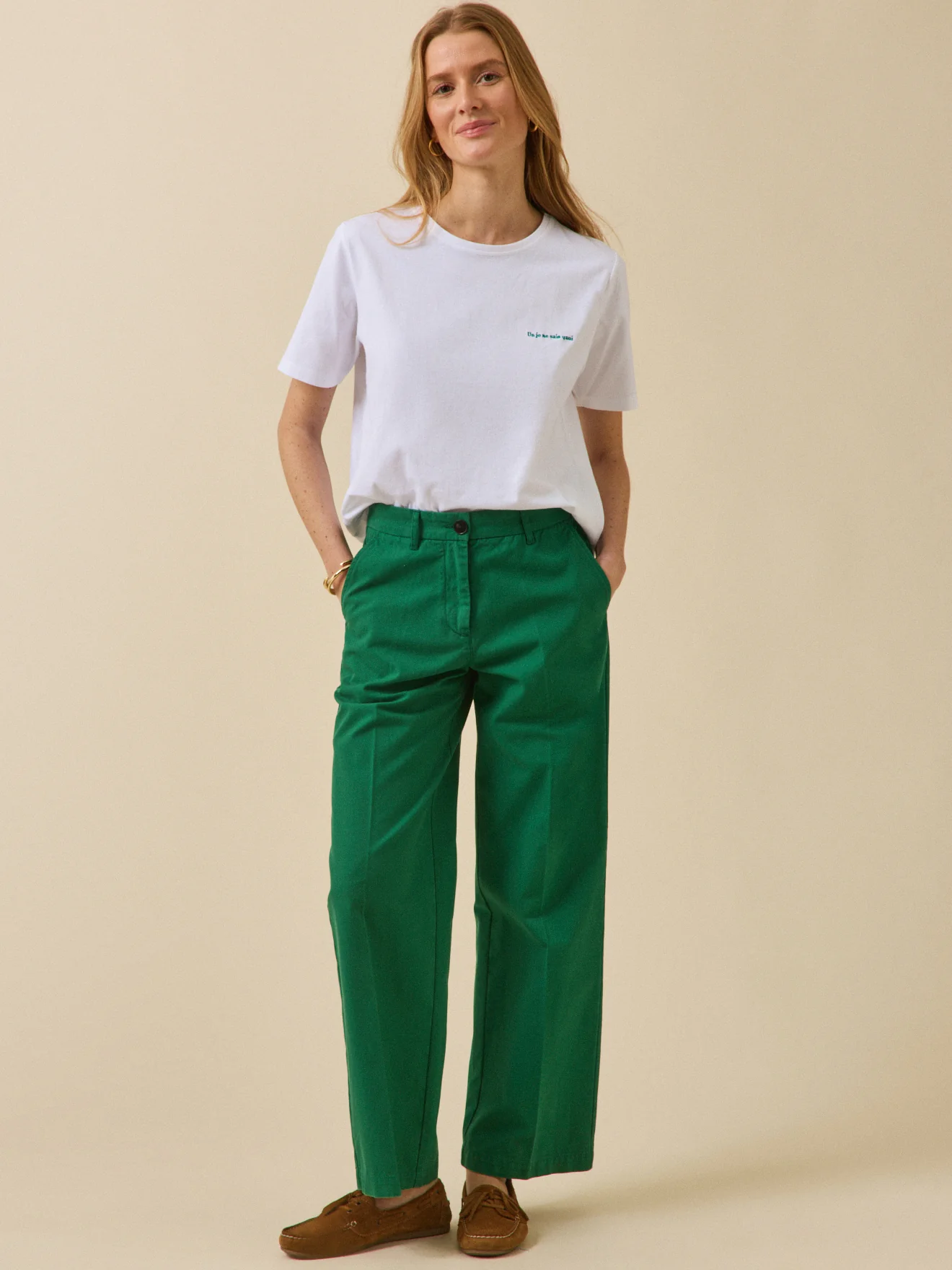 Besticktes Damen-T-Shirt aus Bio-Baumwolle - Image 4