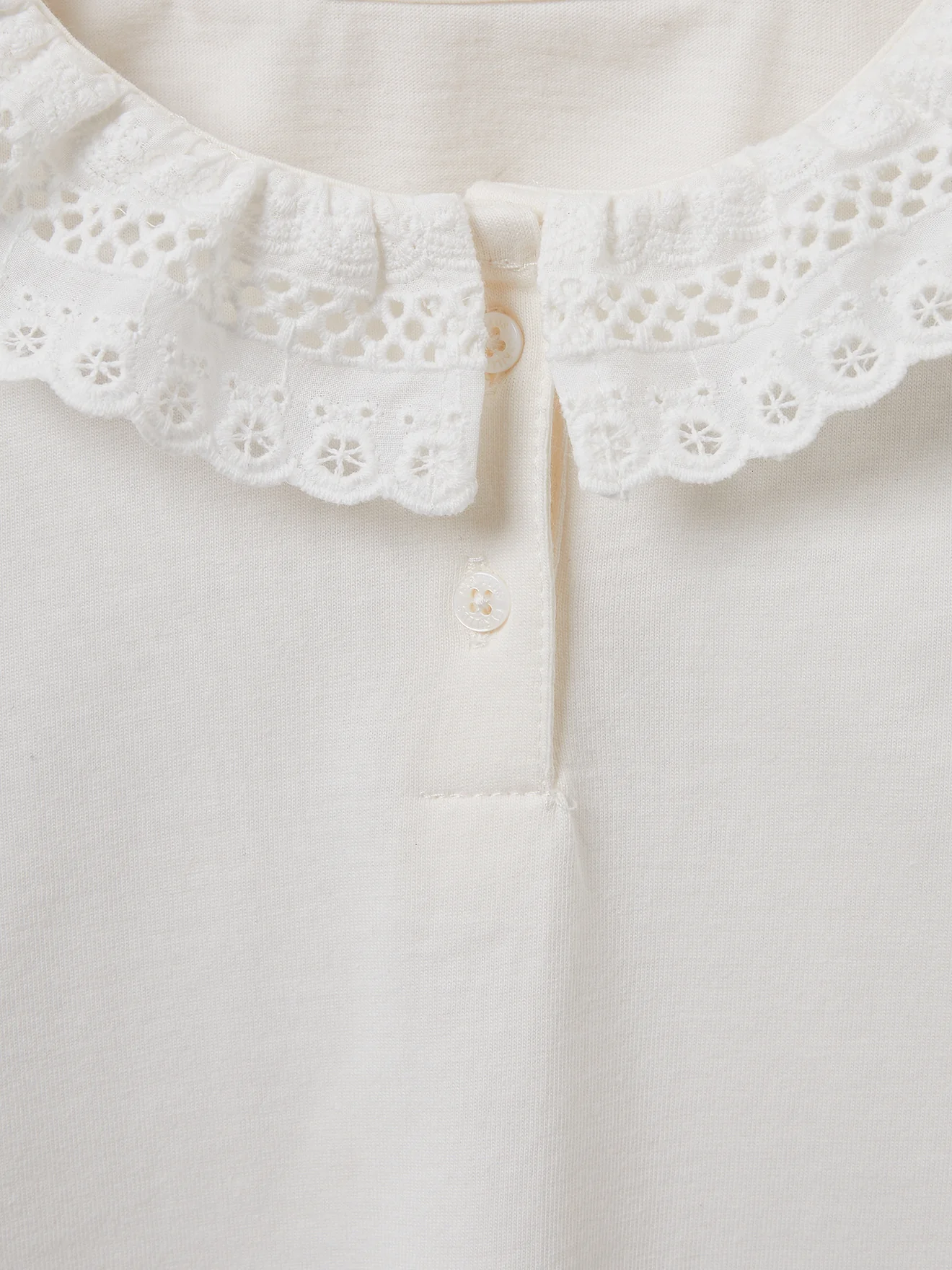 Mädchen T-Shirt mit Spitzenkragen – Bio-Baumwolle - Image 6