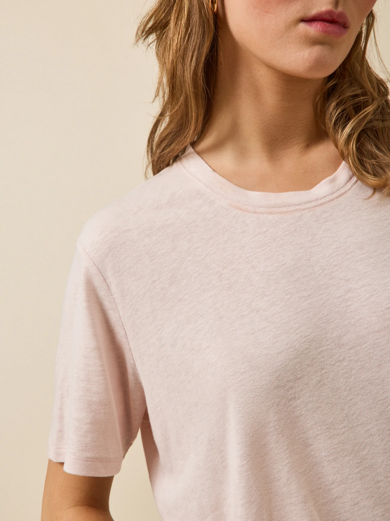 Damen-T-Shirt aus Leinen und Viskose - Image 4