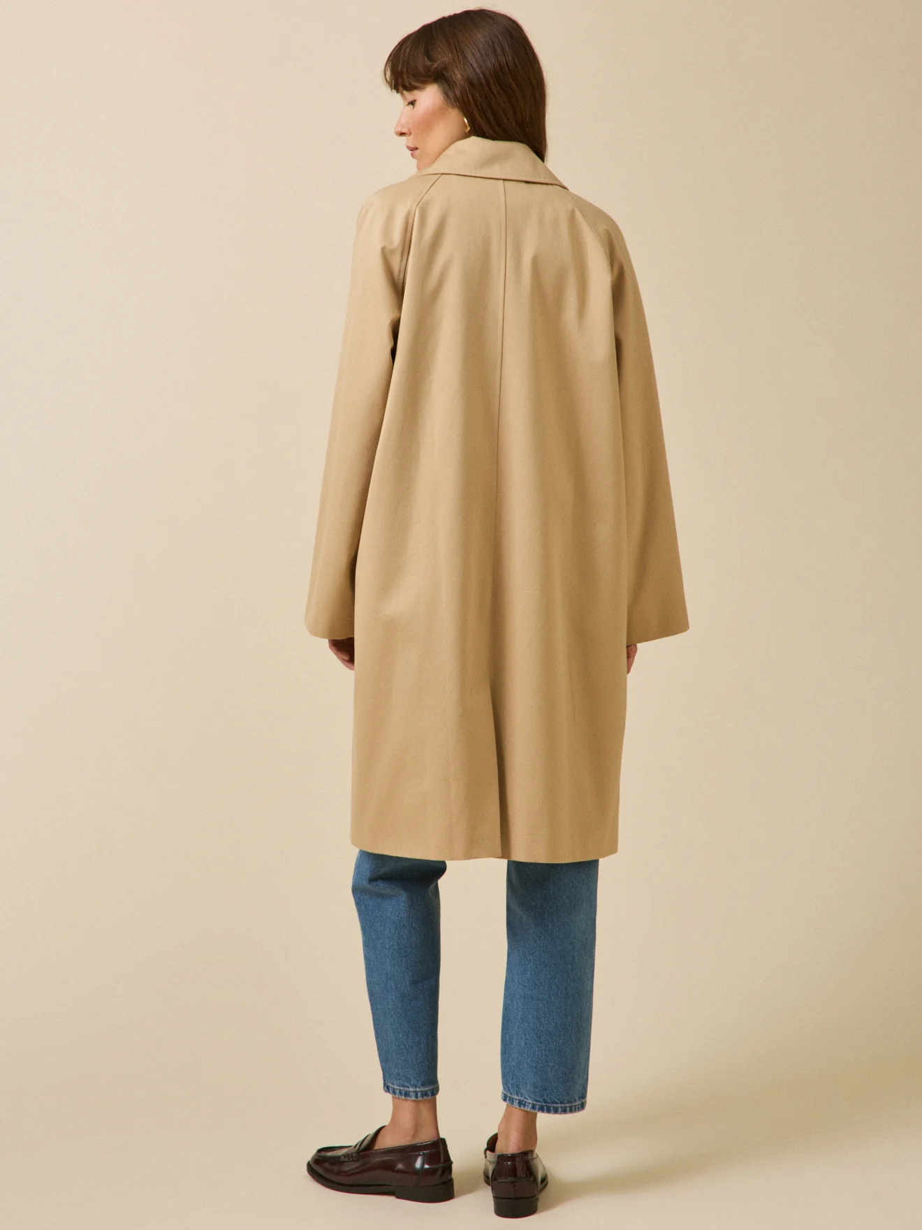 Langer Damen-Trenchcoat aus Bio-Baumwolle - Image 3