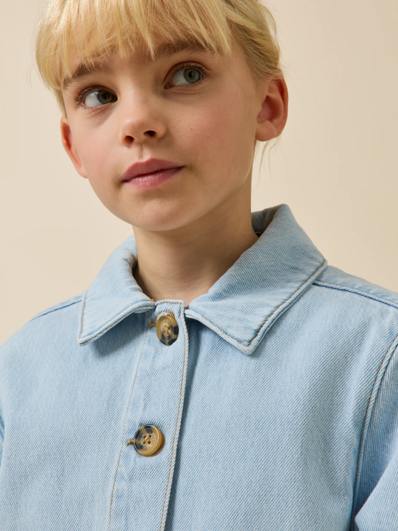 Mädchen-Jeansjacke im « Worker »-Look - Image 4